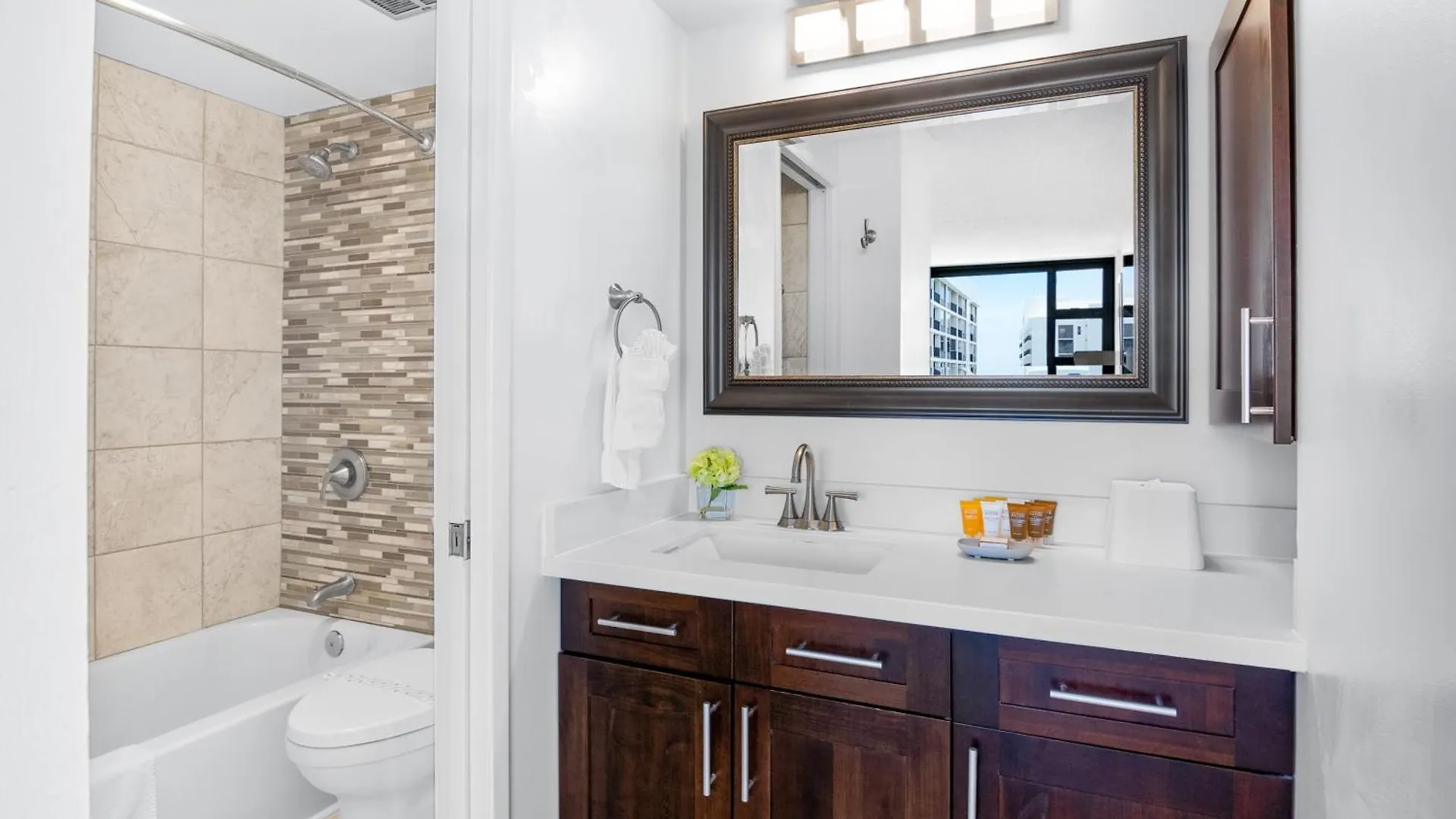 Breathtaking Ocean View 1 Bedroom Condo With Free Parking! Honolulu Apartman