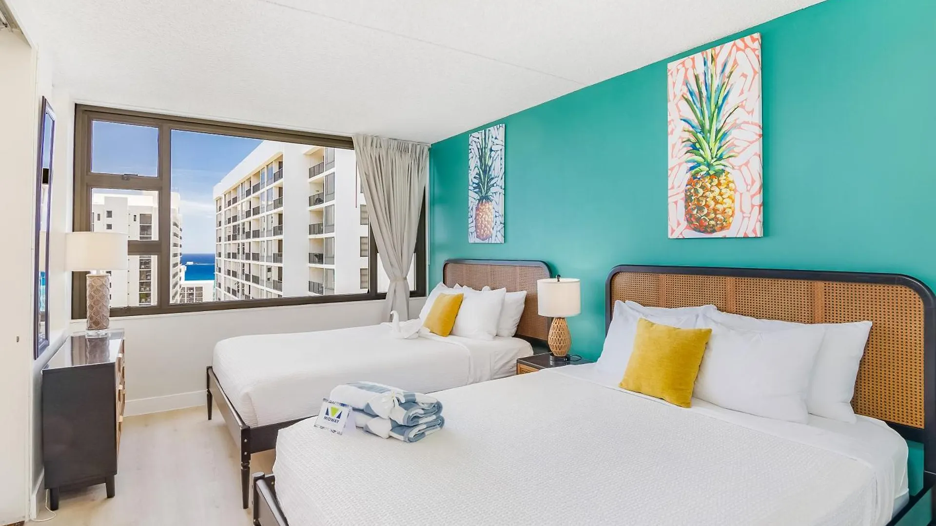 Apartman Breathtaking Ocean View 1 Bedroom Condo With Free Parking! Honolulu