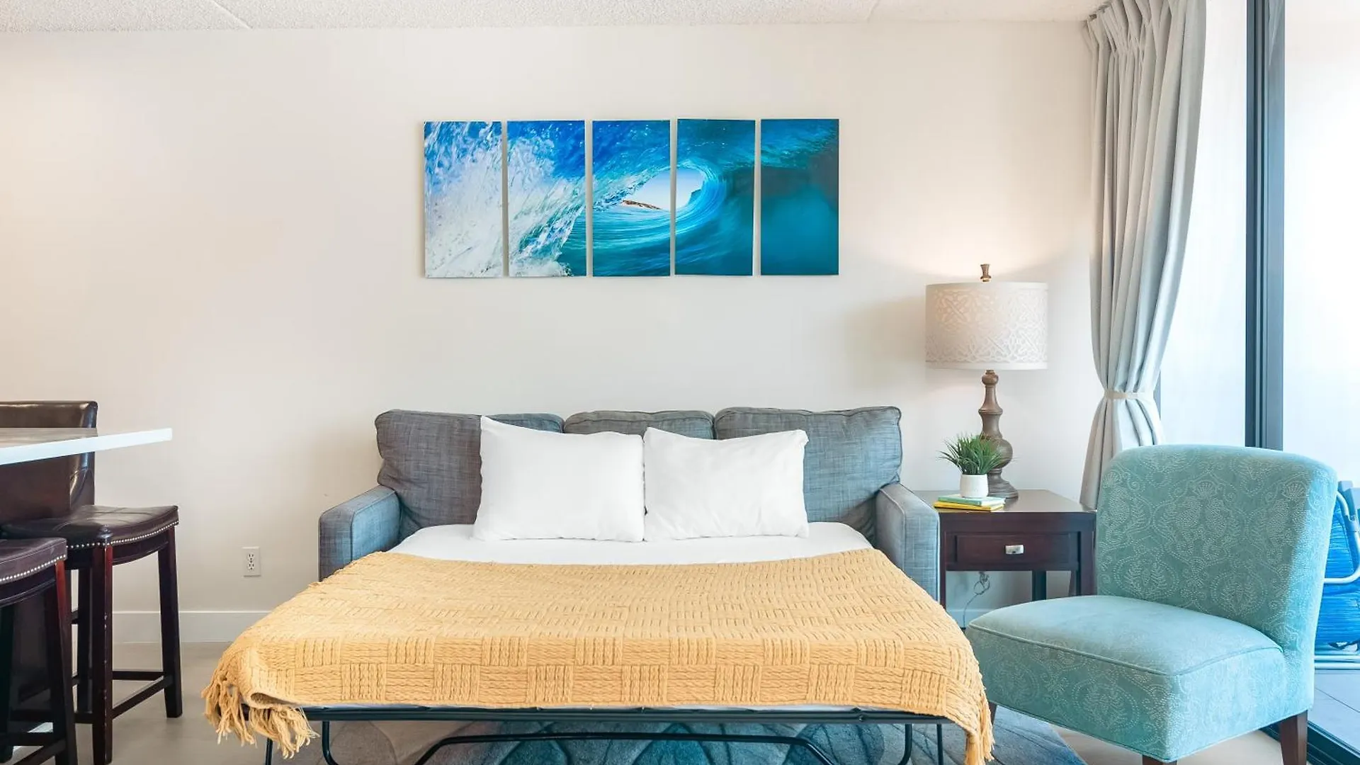 Apartman Breathtaking Ocean View 1 Bedroom Condo With Free Parking! Honolulu