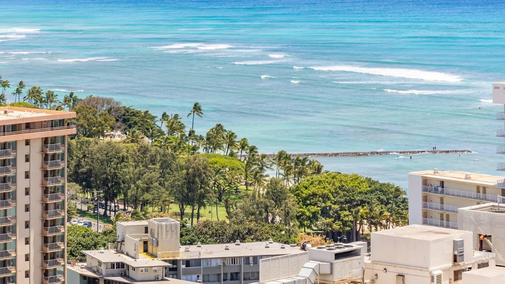 Breathtaking Ocean View 1 Bedroom Condo With Free Parking! Honolulu