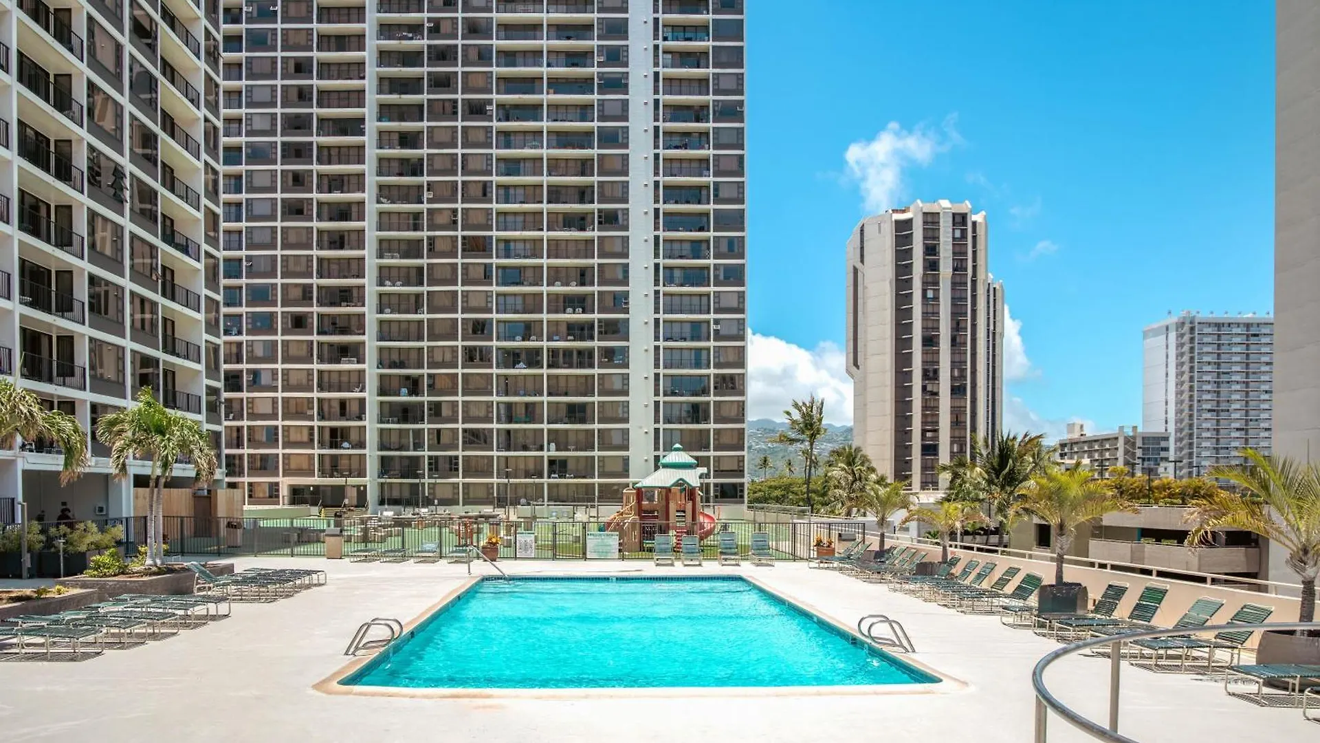 Breathtaking Ocean View 1 Bedroom Condo With Free Parking! Honolulu Apartman